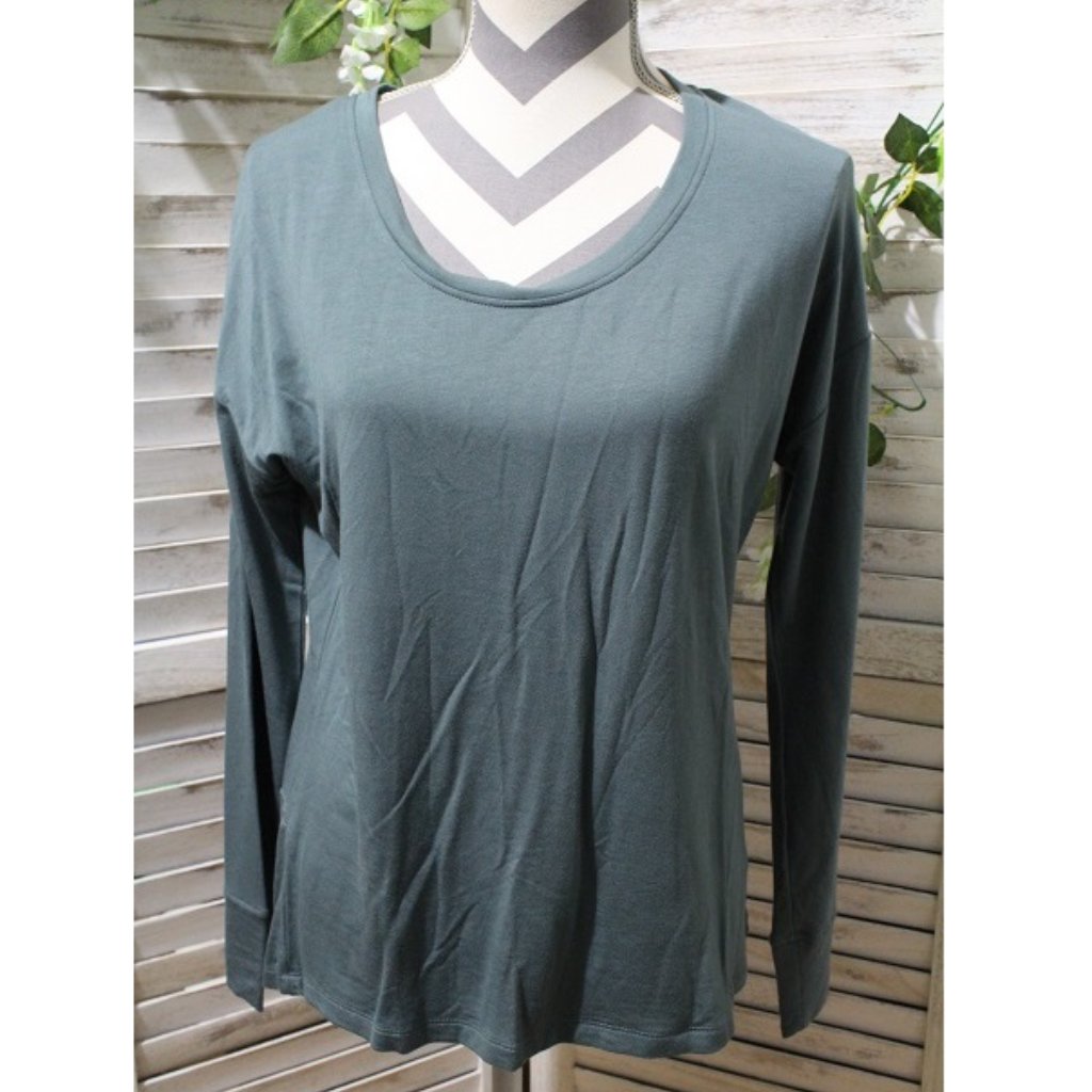 Tahari Boatneck Keyhole Back Tee 536
